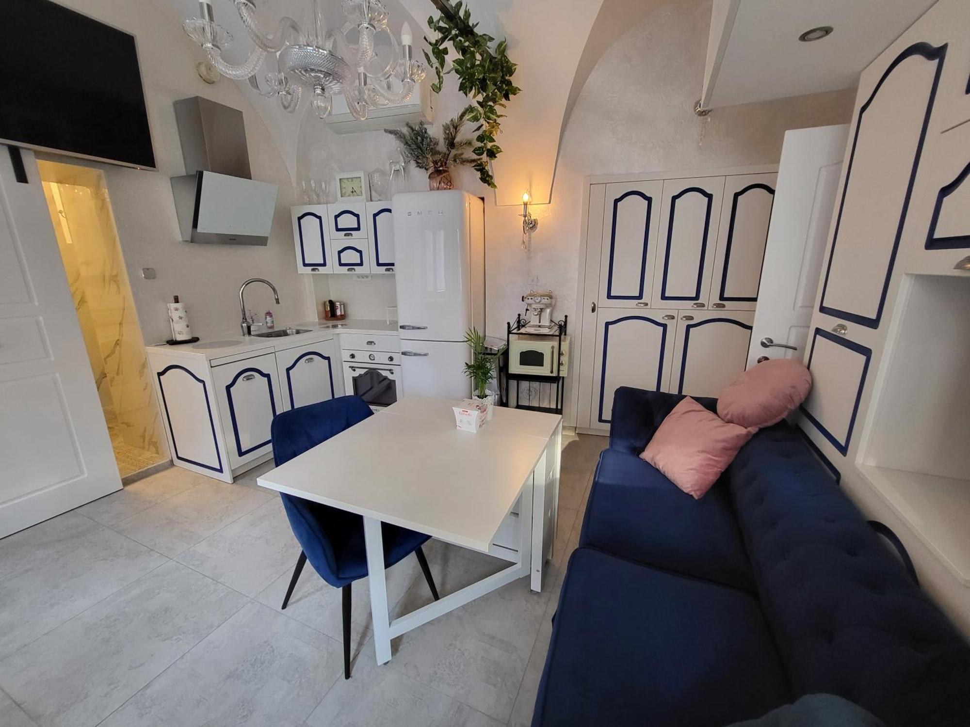 Vintage Apartment In The City Centre Old Town Любляна Экстерьер фото